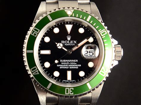 quanto costa un rolex submariner ghiera verde|green submariner price.